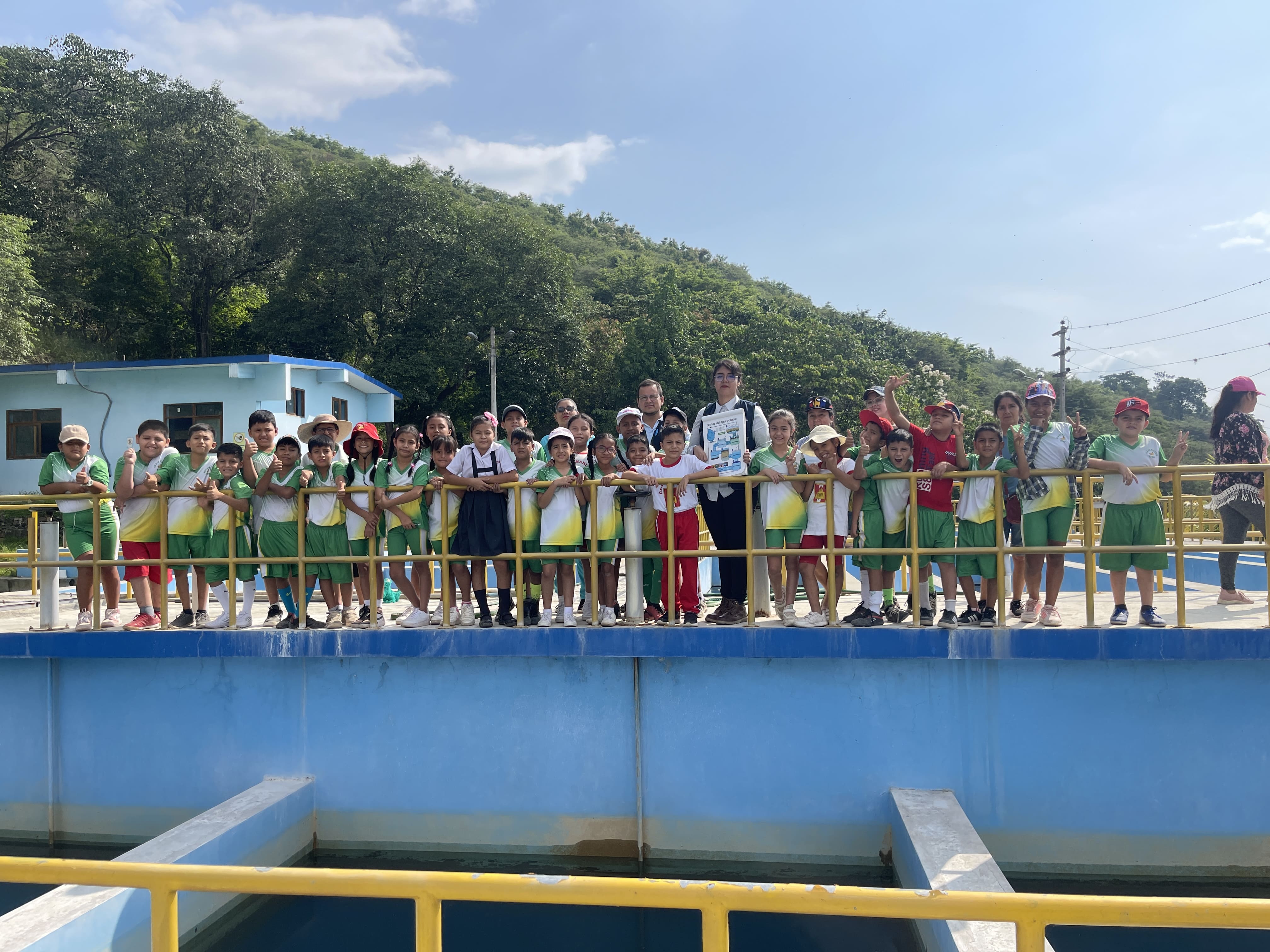 𝐄𝐏𝐒 𝐌𝐚𝐫𝐚ñó𝐧 𝐒.𝐀. 𝐩𝐫𝐨𝐦𝐮𝐞𝐯𝐞 𝐞𝐝𝐮𝐜𝐚𝐜𝐢ó𝐧 𝐬𝐚𝐧𝐢𝐭𝐚𝐫𝐢𝐚 𝐩𝐚𝐫𝐚 𝐞𝐥 𝐜𝐮𝐢𝐝𝐚𝐝𝐨 𝐝𝐞𝐥 𝐚𝐠𝐮𝐚 𝐲 𝐥𝐚 𝐯𝐚𝐥𝐨𝐫𝐚𝐜𝐢ó𝐧 𝐝𝐞 𝐥𝐨𝐬 𝐬𝐞𝐫𝐯𝐢𝐜𝐢𝐨𝐬 𝐝𝐞 𝐬𝐚𝐧𝐞𝐚𝐦𝐢𝐞𝐧𝐭𝐨