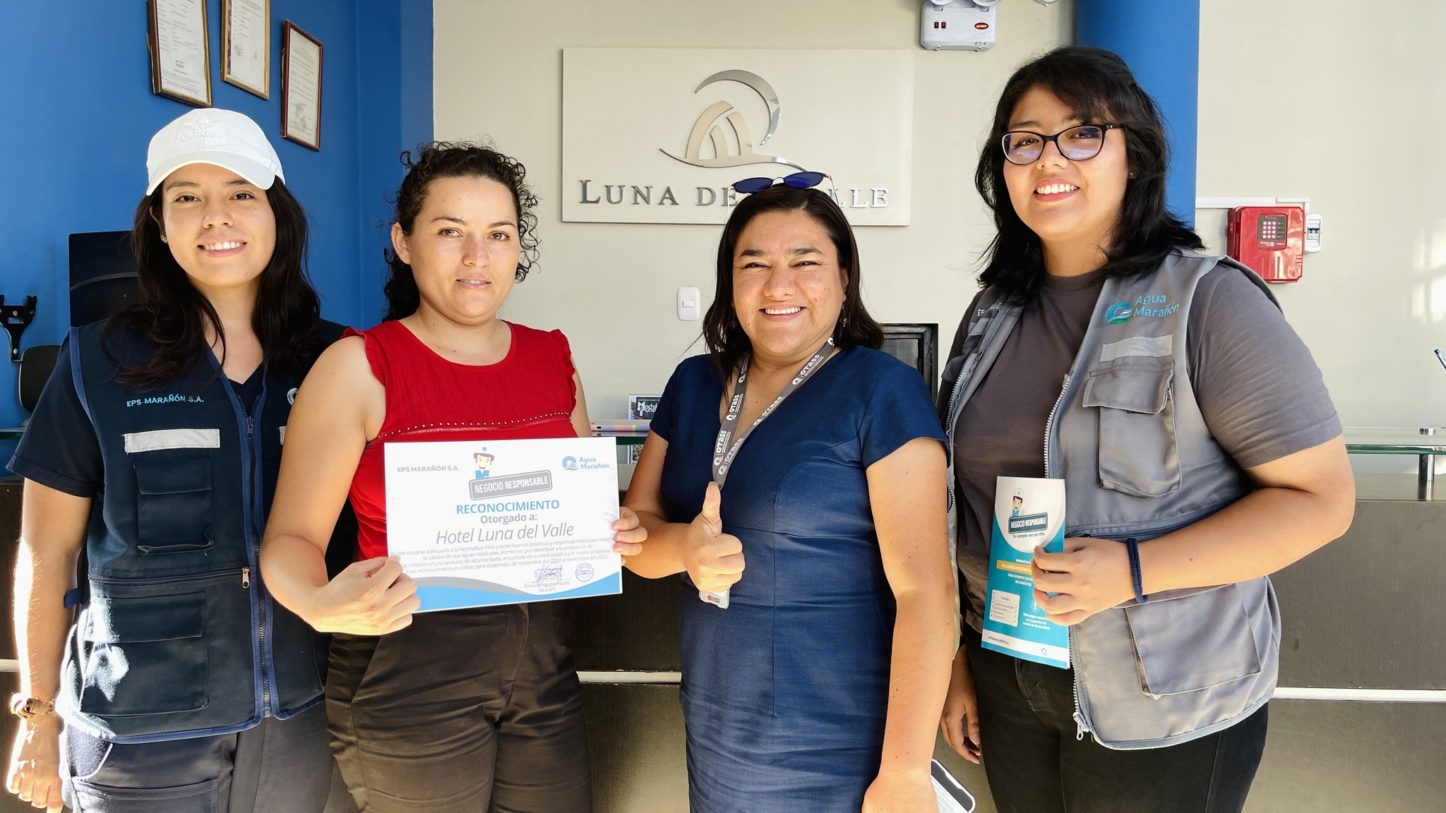 𝑬𝑷𝑺 𝑴𝑨𝑹𝑨𝑵̃𝑶́𝑵 𝑭𝑬𝑳𝑰𝑪𝑰𝑻𝑨 𝑨 𝑬𝑴𝑷𝑹𝑬𝑺𝑨𝑹𝑰𝑶𝑺 𝒀 𝑹𝑬𝑪𝑶𝑵𝑶𝑪𝑬 𝑩𝑼𝑬𝑵𝑨𝑺 𝑷𝑹𝑨́𝑪𝑻𝑰𝑪𝑨𝑺 𝑬𝑵 𝑳𝑶𝑺 𝑵𝑬𝑮𝑶𝑪𝑰𝑶𝑺 𝑸𝑼𝑬 𝑪𝑼𝑴𝑷𝑳𝑬𝑵 𝑳𝑨 𝑵𝑶𝑹𝑴𝑨𝑻𝑰𝑽𝑨 𝑽𝑴𝑨 𝑬𝑵 𝑱𝑨𝑬́𝑵